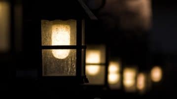 Quels éclairages pour illuminer tout l’extérieur de la maison ?